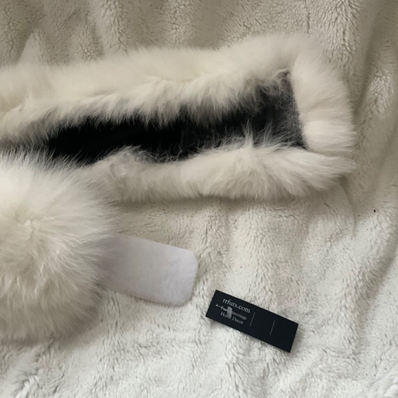 **FALL SALE** Fox Fur Headband/Hat - Picture 3 of 5